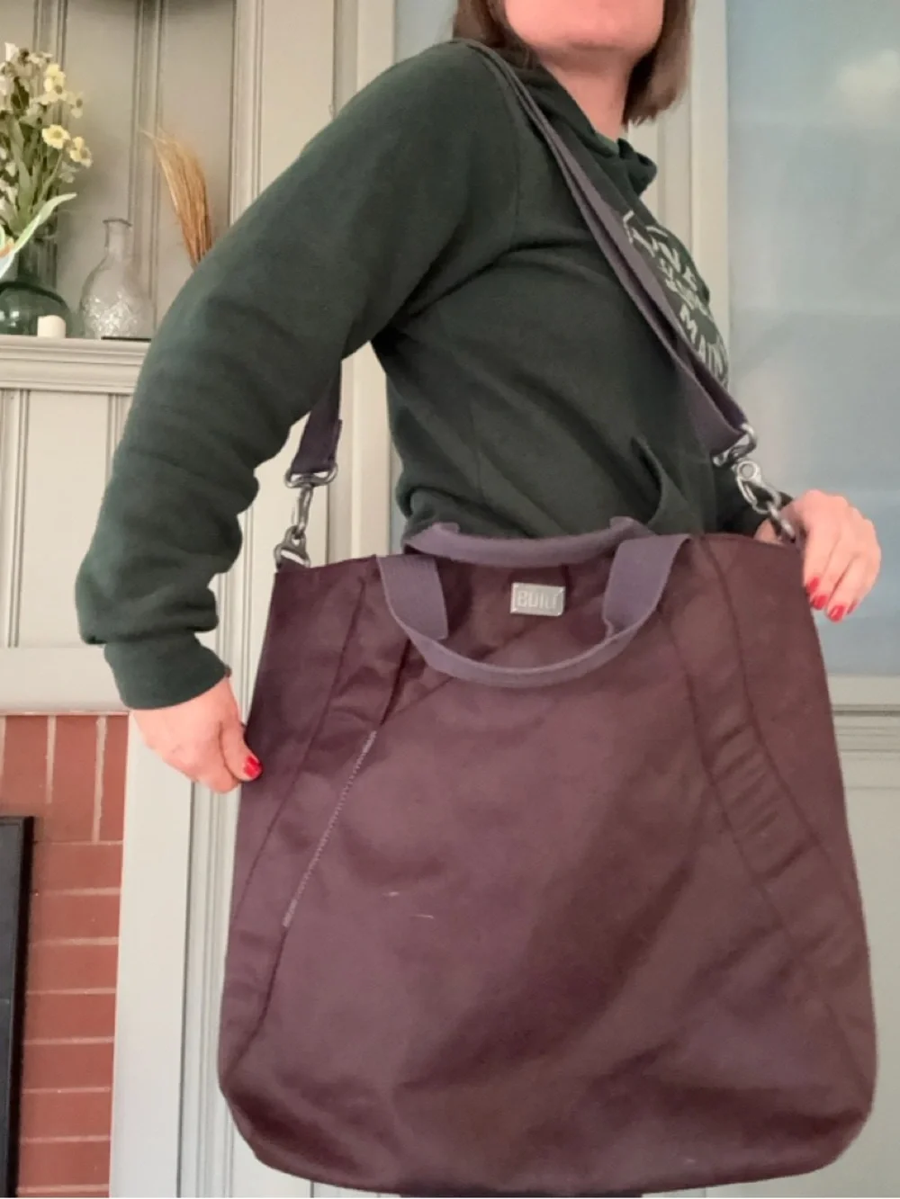 Built Quilted minimalist computer Tote Bag in Deep burgundy messenger crossbody